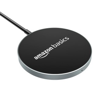 Amazon Basics Magnetic Wireless Charger | 15W Fast Charging Circular Pad | Compatible with iPhone