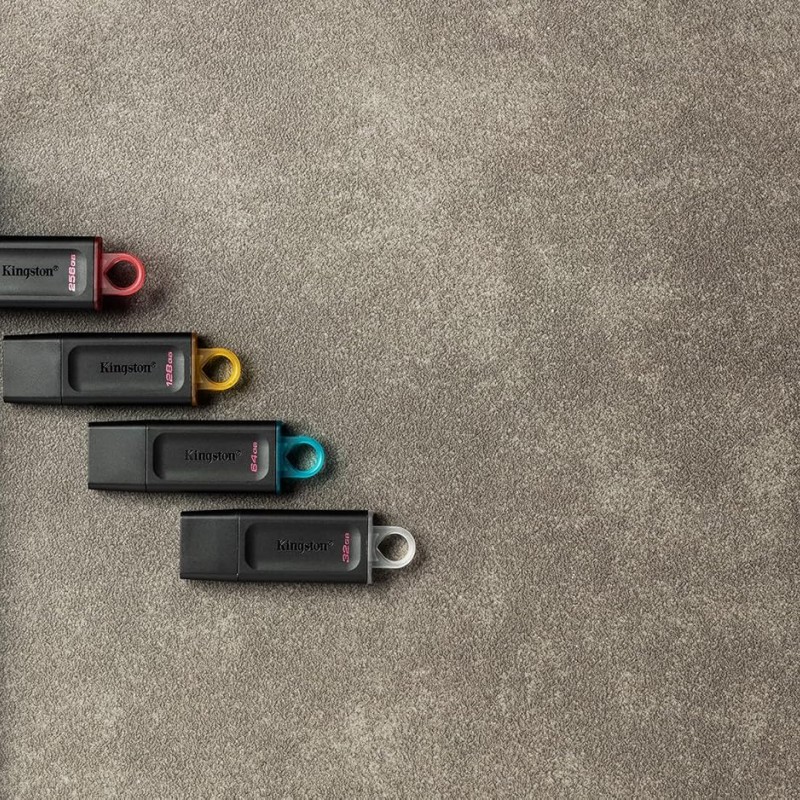 Kingston DataTraveler Exodia DTX/32 GB Pen Drive USB 3.2 Gen 1 (Multicolor)