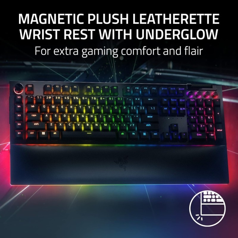Razer Mechanical Gaming Keyboard BlackWidow V4 Pro Green Switch RGB Backlit Black