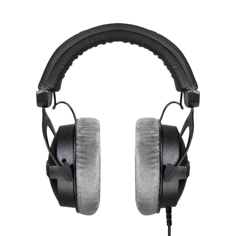 beyerdynamic Dt 770 Pro 250 Ohm Studio Wired Over Ear Headphones (Black)