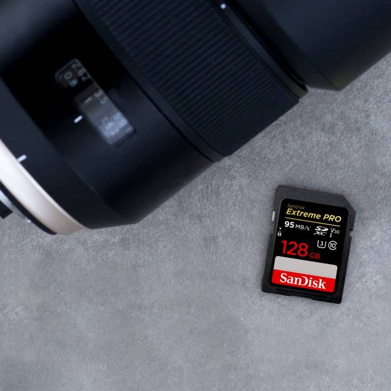 SanDisk UHS-1 U3 extreme pro 128 GB SDXC Class 10 95 MB/s  Memory Card Compatible with Camera